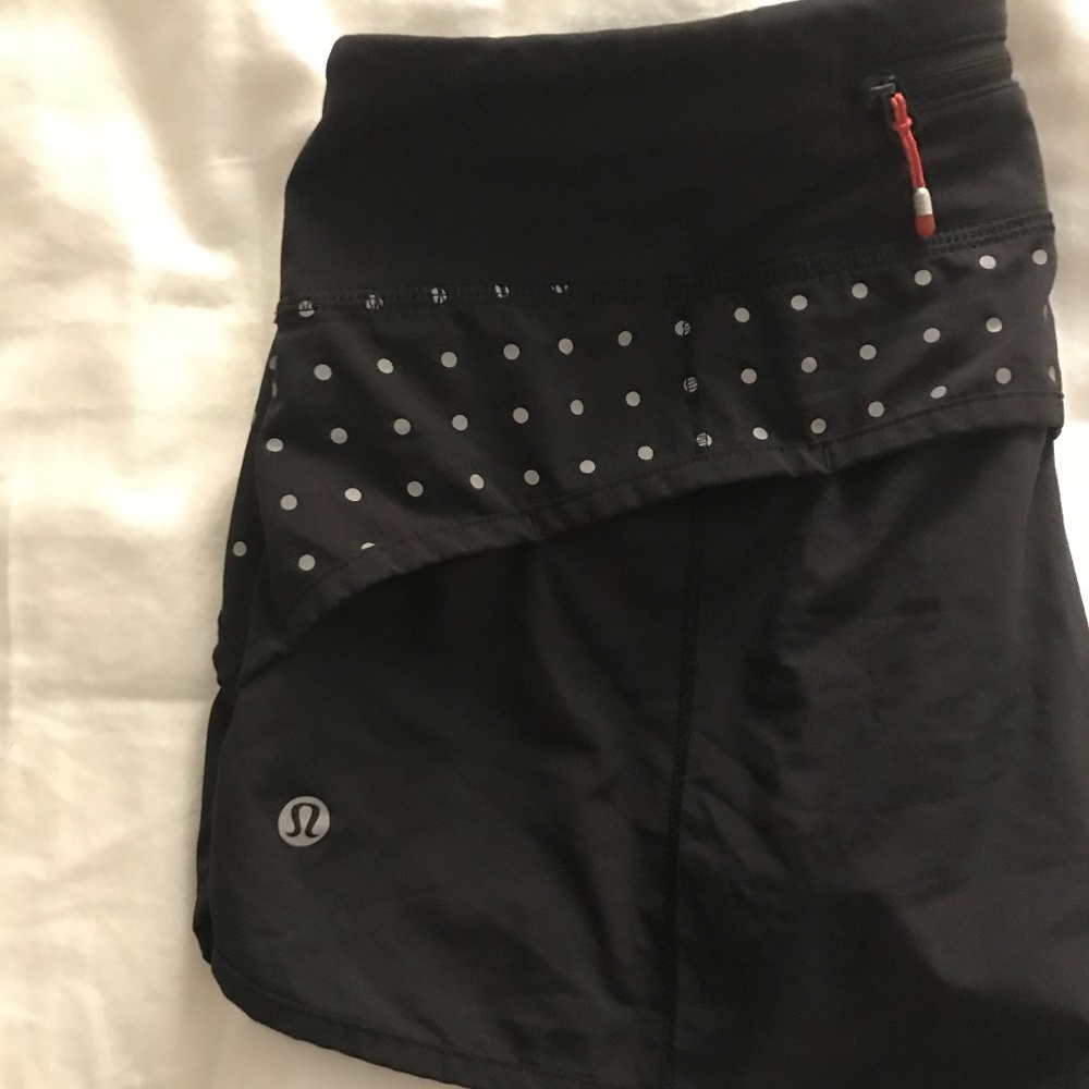 Lululemon Speed Up Short size 4
